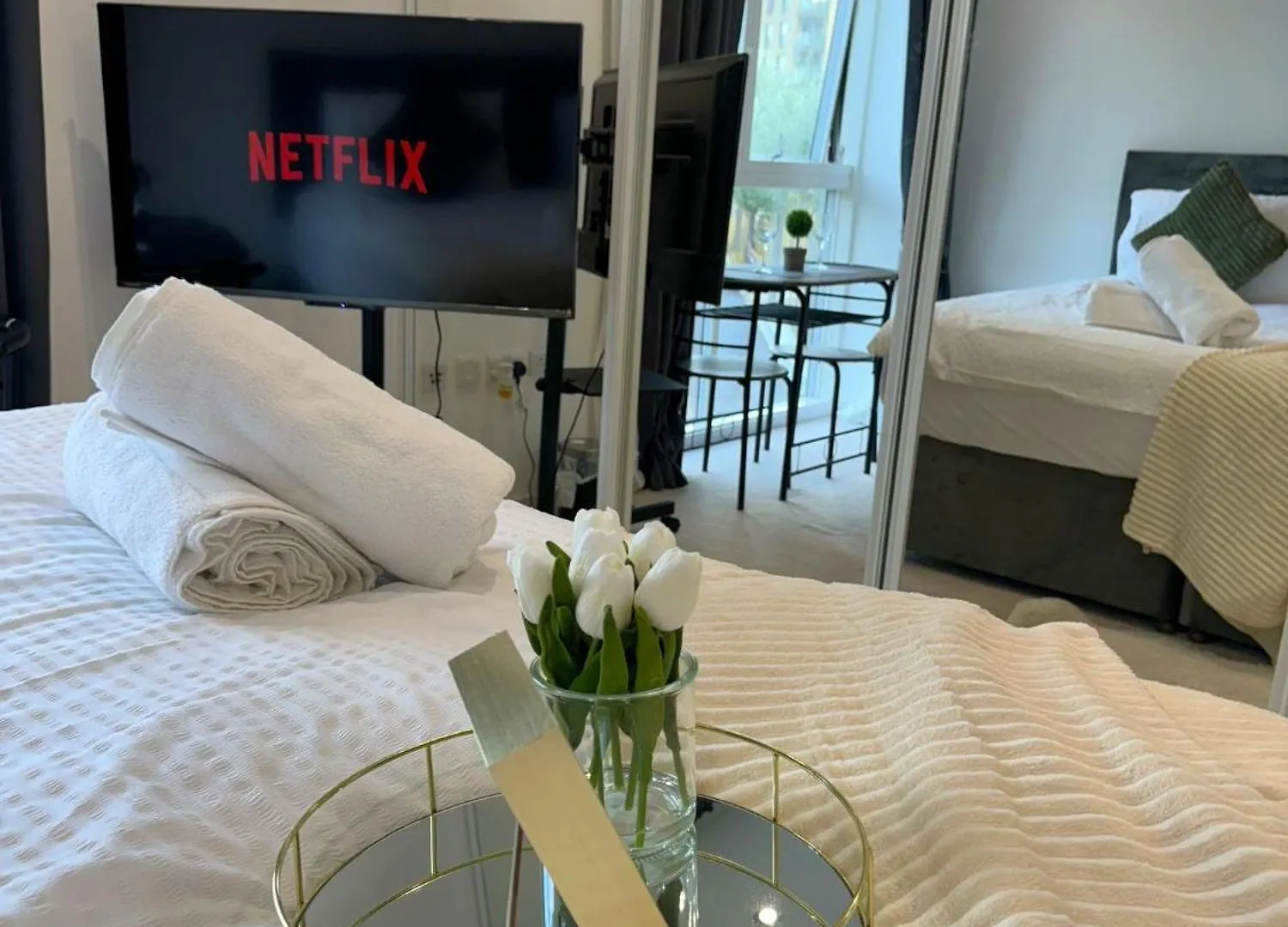Lodge Kayz Lodge- Luxury Ensuite-Private & Shared Accommodation In A New House At The Olympic Village Overlooking Stratford Westfield And Tube Station London