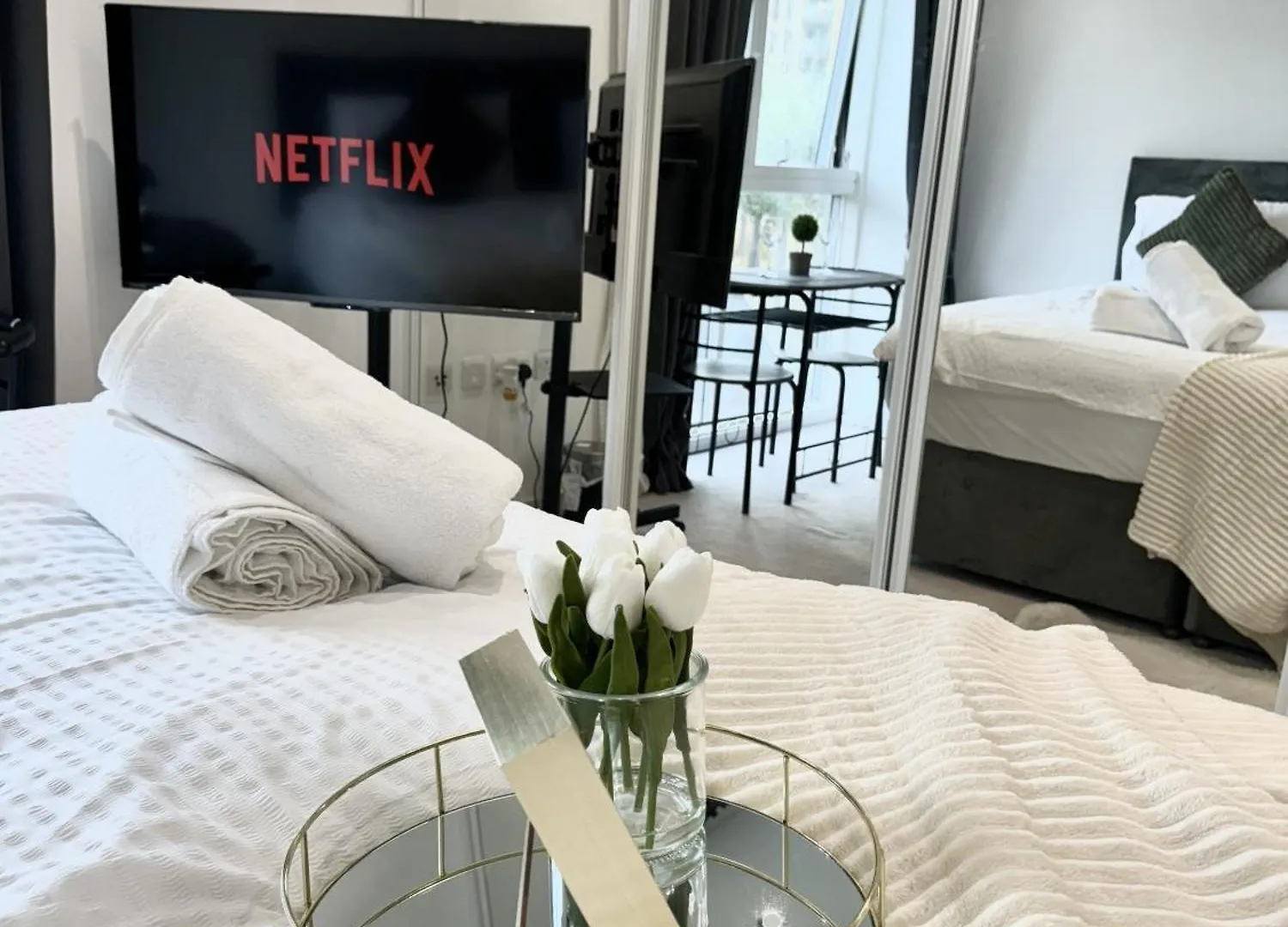 Lodge Kayz Lodge- Luxury Ensuite-Private & Shared Accommodation In A New House At The Olympic Village Overlooking Stratford Westfield And Tube Station London