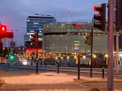 Kayz Lodge- Luxury Ensuite-Private & Shared Accommodation In A New House At The Olympic Village Overlooking Stratford Westfield And Tube Station London Lodge